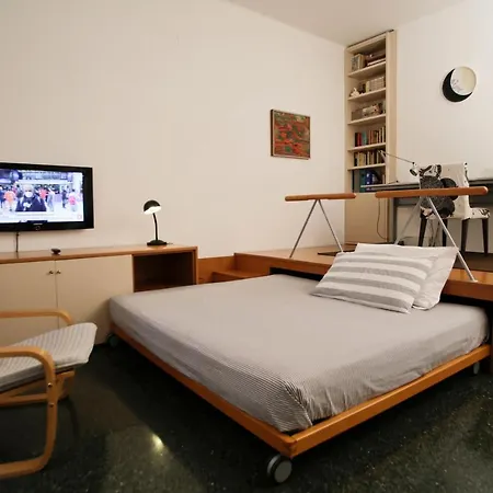 D2 Apartment